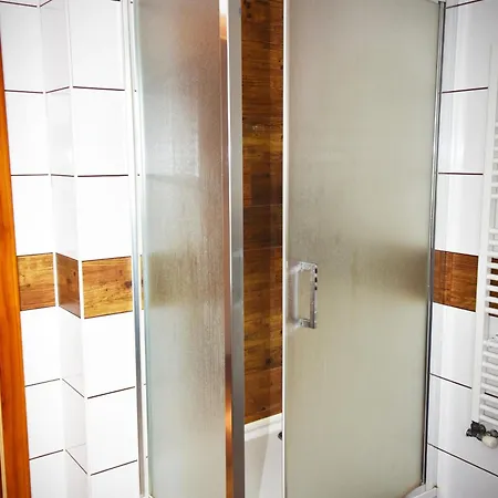 Apartman Restaurace 16 Horka u Stare Paky Exterior photo